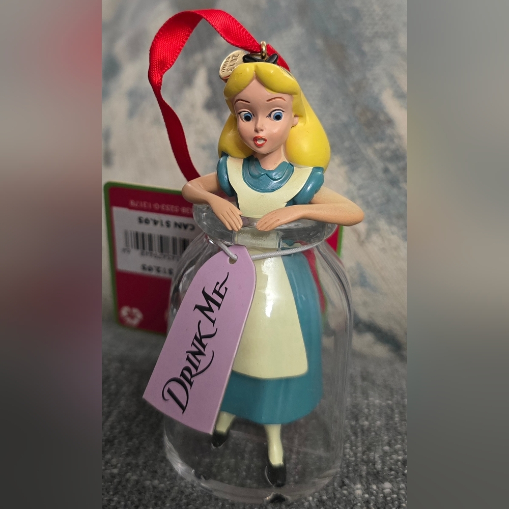 Disney Alice in Wonderland Hallmark Keepsake Ornament